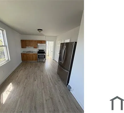 10 Beatrice St #2 — Photo 7