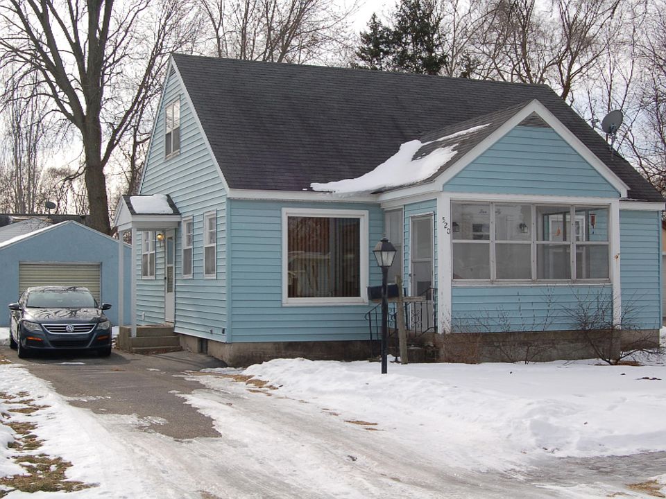 1st image of 520 Maethy St SE