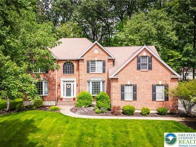 1597 Woodfield Dr, Bethlehem, PA, 18015