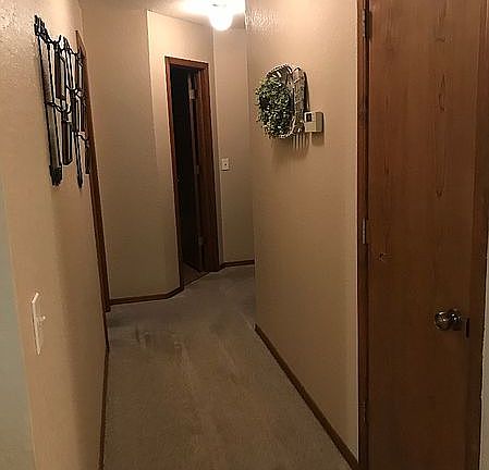 5th image of 3323 S 76th Ave W