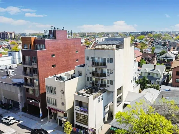 137 W End Ave APT 1, Brooklyn, NY 11235