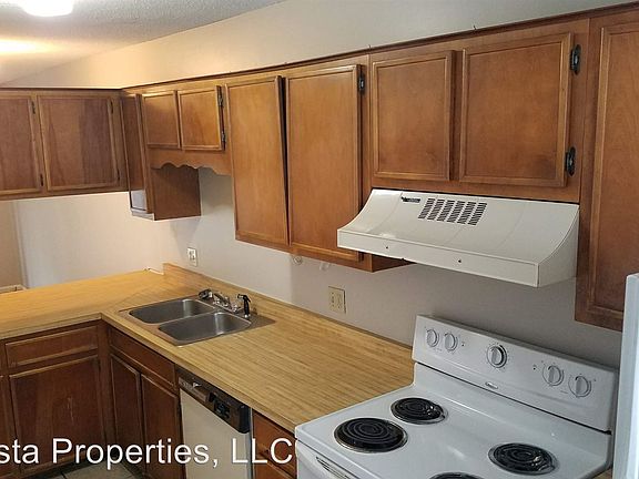 5th image of 1200 Melody Ln APT F