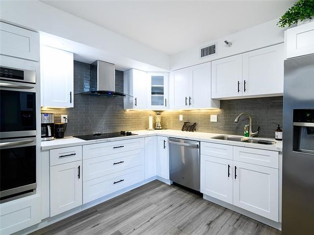 1st image of 3500 Mystic Pointe Dr APT 1607