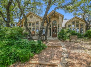 211 Deerhaven Dr, Horseshoe Bay, TX 78657
