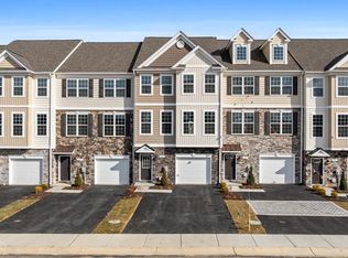 106 Potomac Ct, Prince Frederick, MD 20678