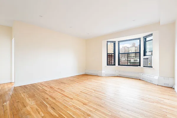 Rented by Compass | media 7