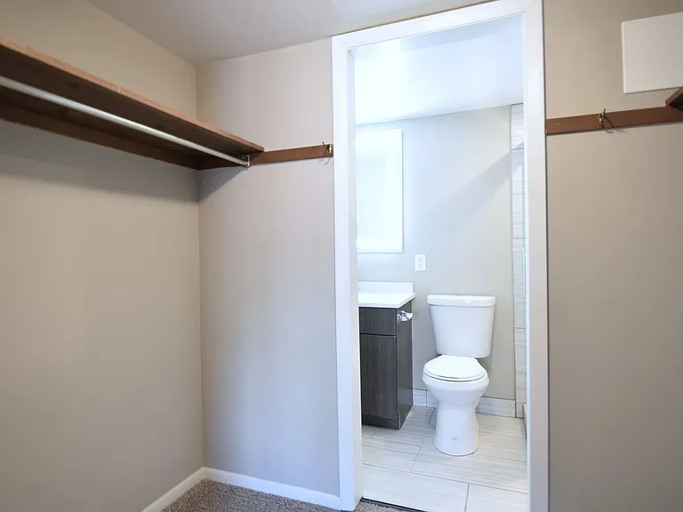Woodland Reserve Apartments — Photo 92