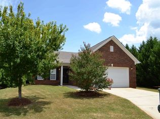 202 Mare Ct, Simpsonville, SC 29681