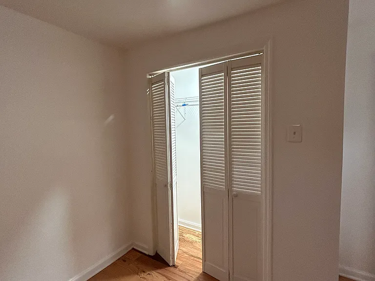 39 Burnet St #1 — Photo 9