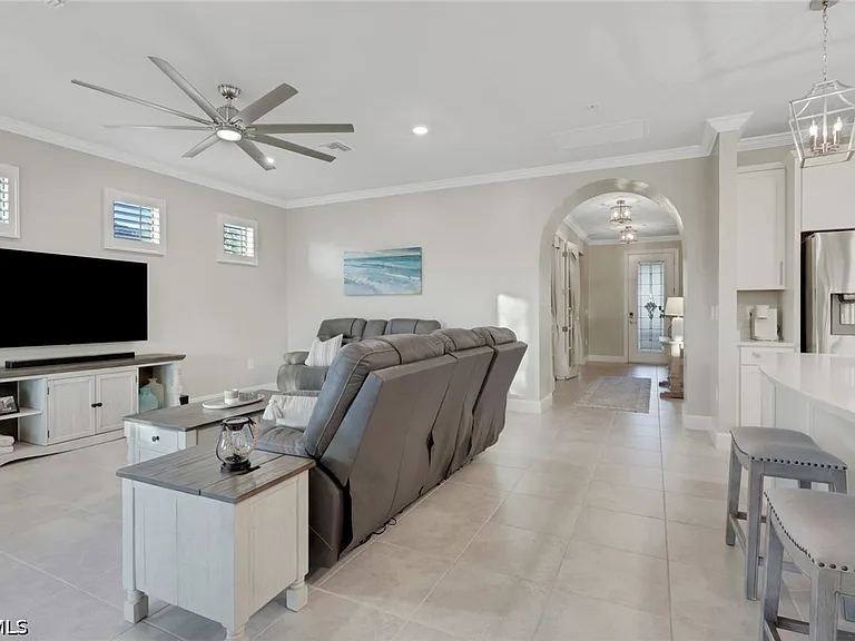 3425 Hampton Blvd — Photo 9