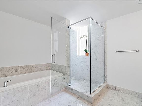 5th image of 253 NE 2nd Street #2303