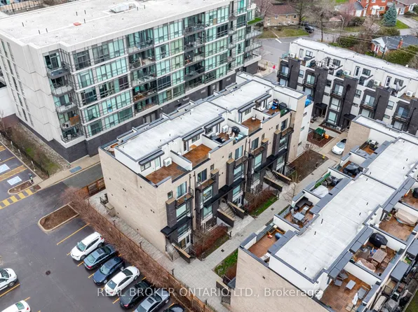 28 Fieldway Rd, Toronto, ON