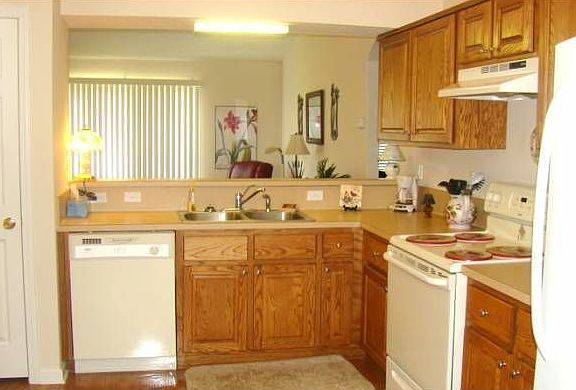3rd image of 1174 Summer Springs Dr