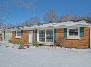 199 Hyder Dr, Madison, OH 44057