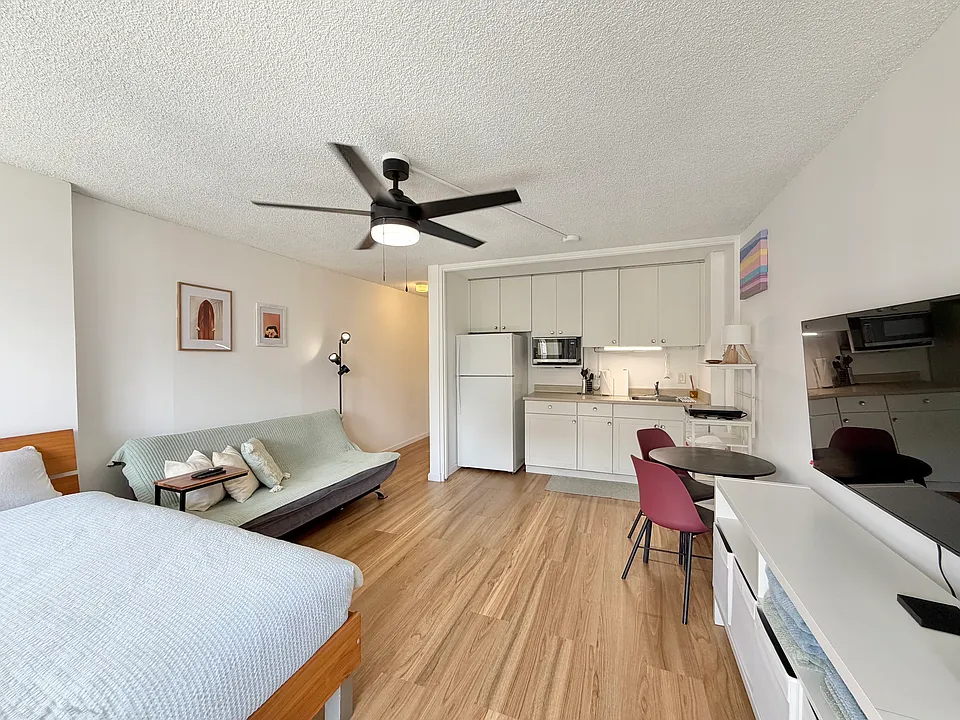 2345 Ala Wai Blvd #1003