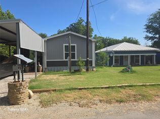 121 Peach St, Graford, TX 76449