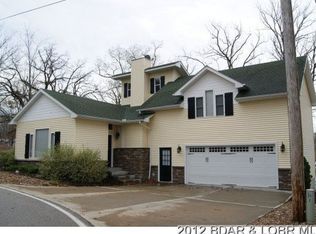 1139 Outer Dr, Lake Ozark, MO 65049