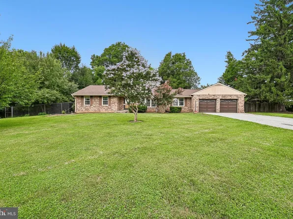 6100 Pembrook St, Frederick, MD 21704