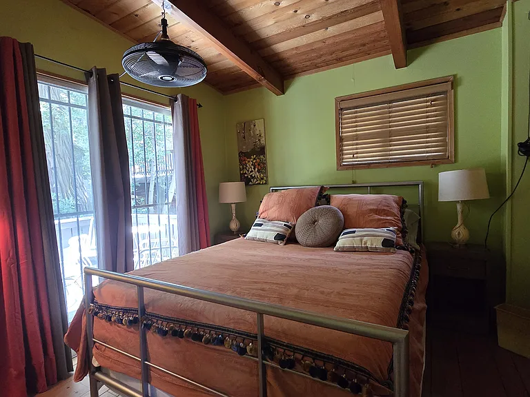 23662 Scenic Dr — Photo 3