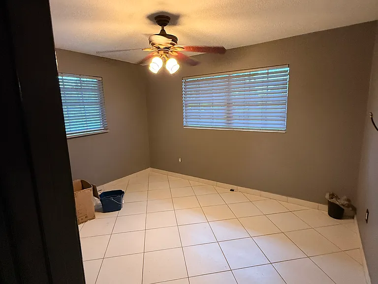 4512 Kilmer Ct — Photo 10