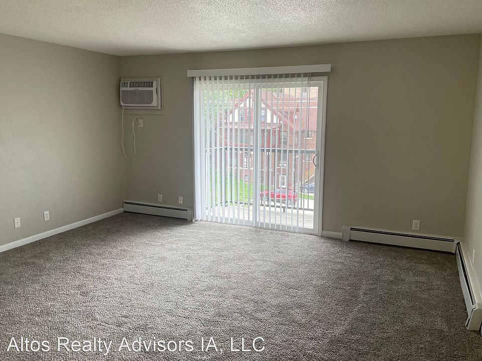 1st image of 527 35th St #14