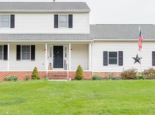 4 Rebecca Ln, Hanover, PA 17331