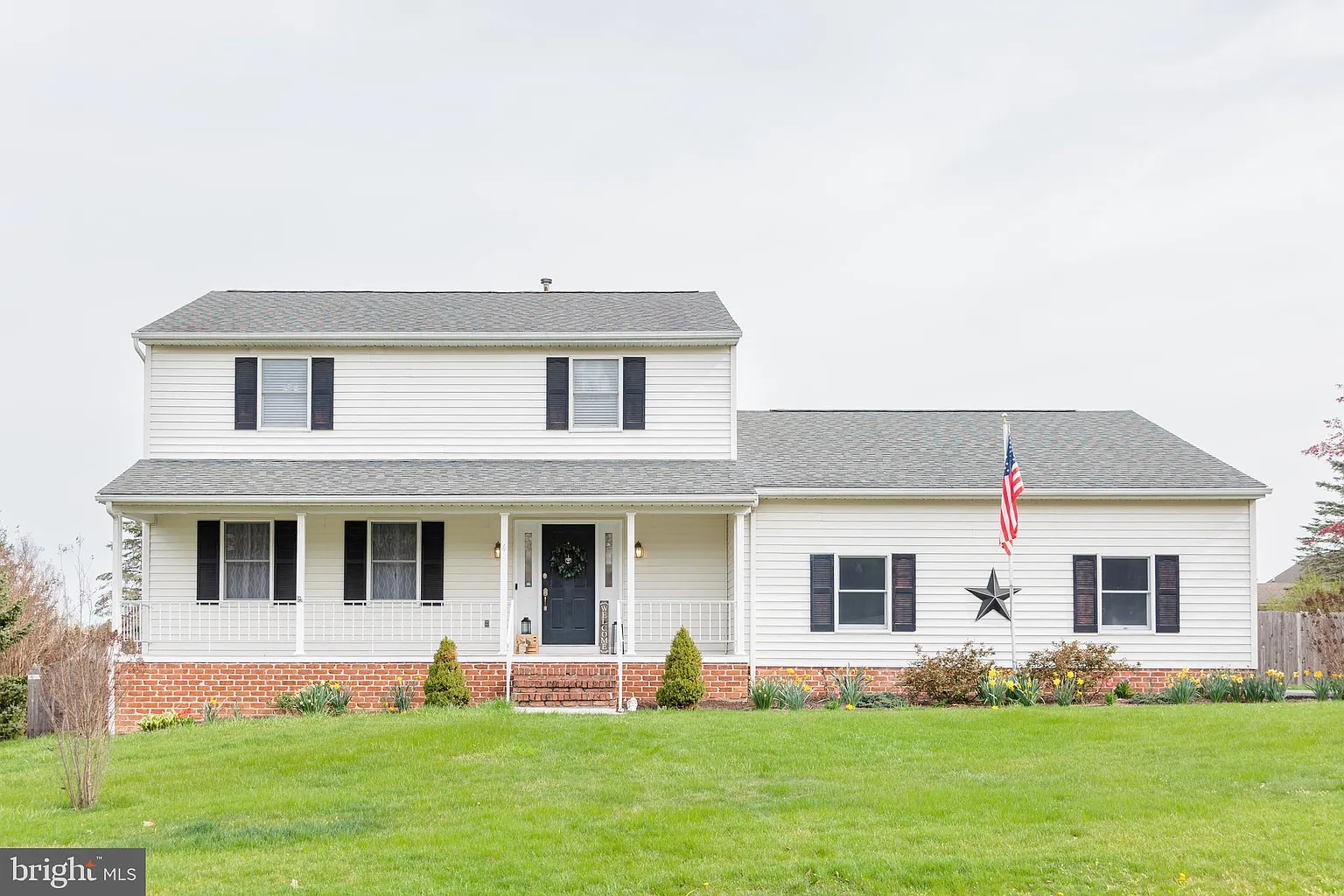 4 Rebecca Ln photo 1