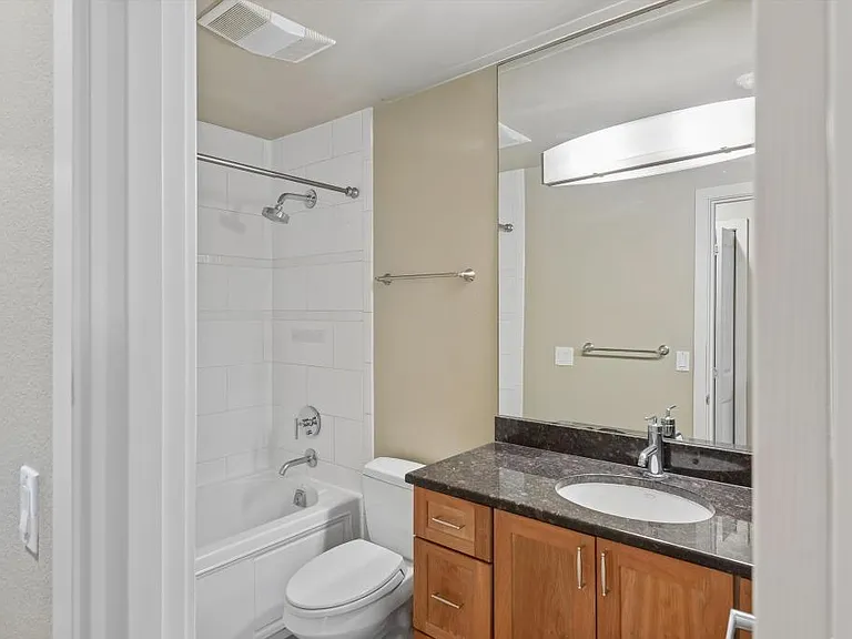 Full bath