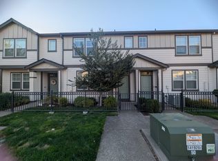 847 N 19th Ave, Cornelius, OR 97113