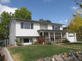 1618 W Allison Rd, Cheyenne, WY 82007