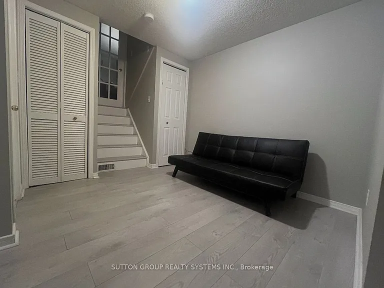 211 Veronica Dr #19 — Photo 17