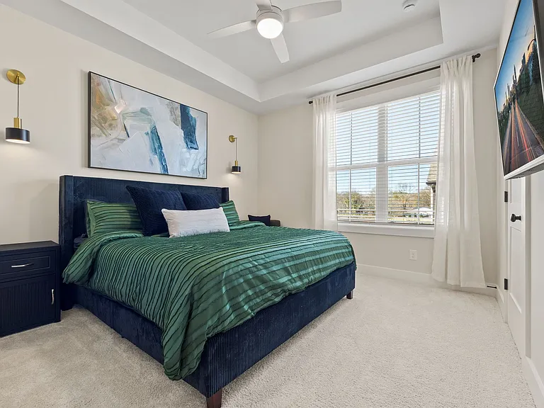 1427 Hazy Way SE — Photo 3