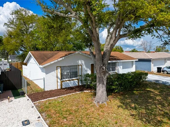 9741 Lamantin Dr, Port Richey, FL 34668