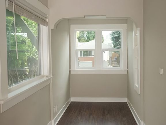 3rd image of 1134 SE 45th Ave #A-b