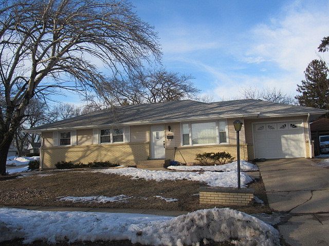 1st image of 4604 Upland Dr