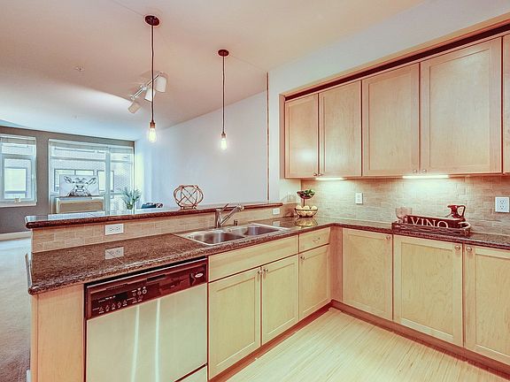 5th image of 1501 Tacoma Ave S Unit 216
