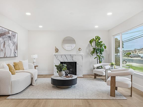 2nd image of 5912 Mayhews Landing Rd