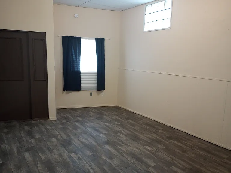 126 Charles St — Photo 15