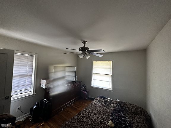 2nd image of 783 Spring Valley Dr