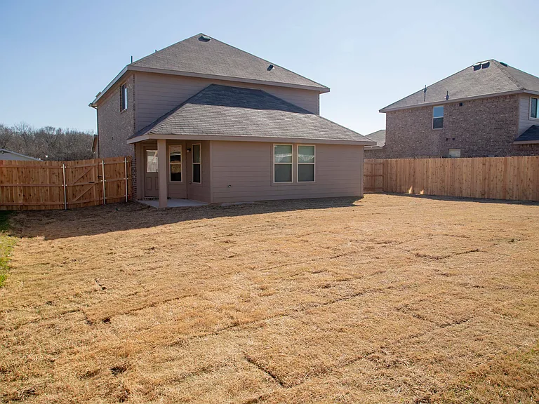 1500 Cardinal Dr — Photo 5