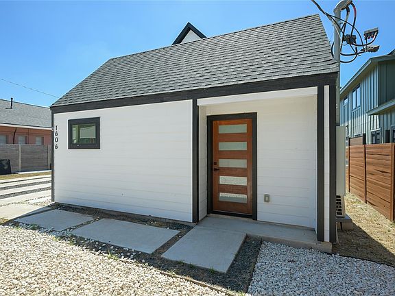 2nd image of 1606 Harvey St #1