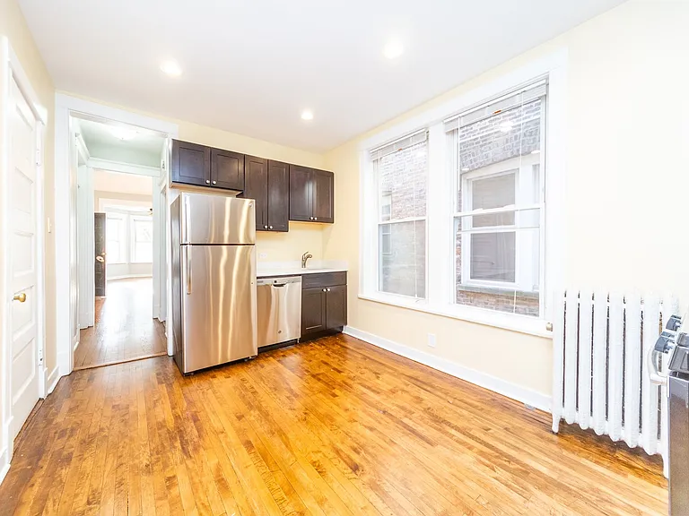 1204 Lexington — Photo 18