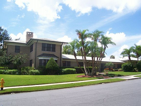 2nd image of 995 Lake Hollingsworth Dr