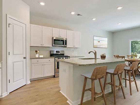 4th image of 1029 Harbor Drive Lot 35