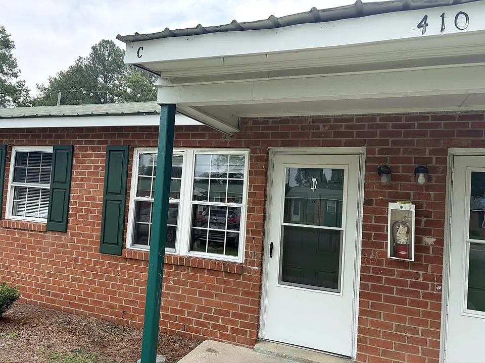 410 Beta St #C
