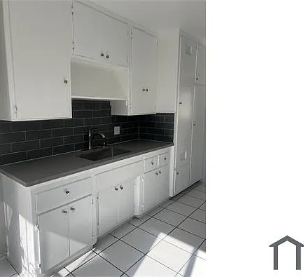 532 N 2nd St — Photo 9