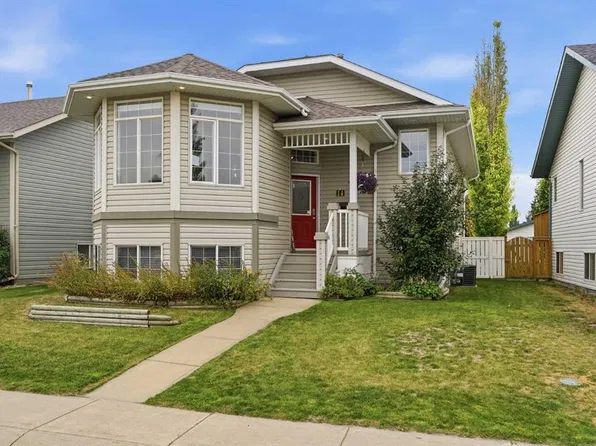 14 E Ladwig Close, Red Deer, AB T4R 2V6