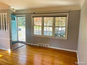 4th image of 25824 Koontz St