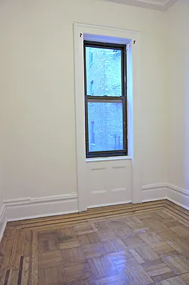 Rented by Metropolitan Equities | media 12