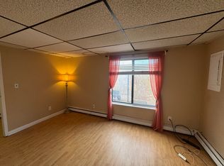 (Undisclosed Address), Port Jefferson, NY 11777